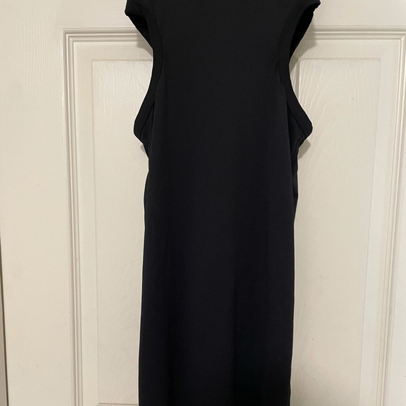 Zara fitted dress with side waist cut out - Picture 6 of 13
